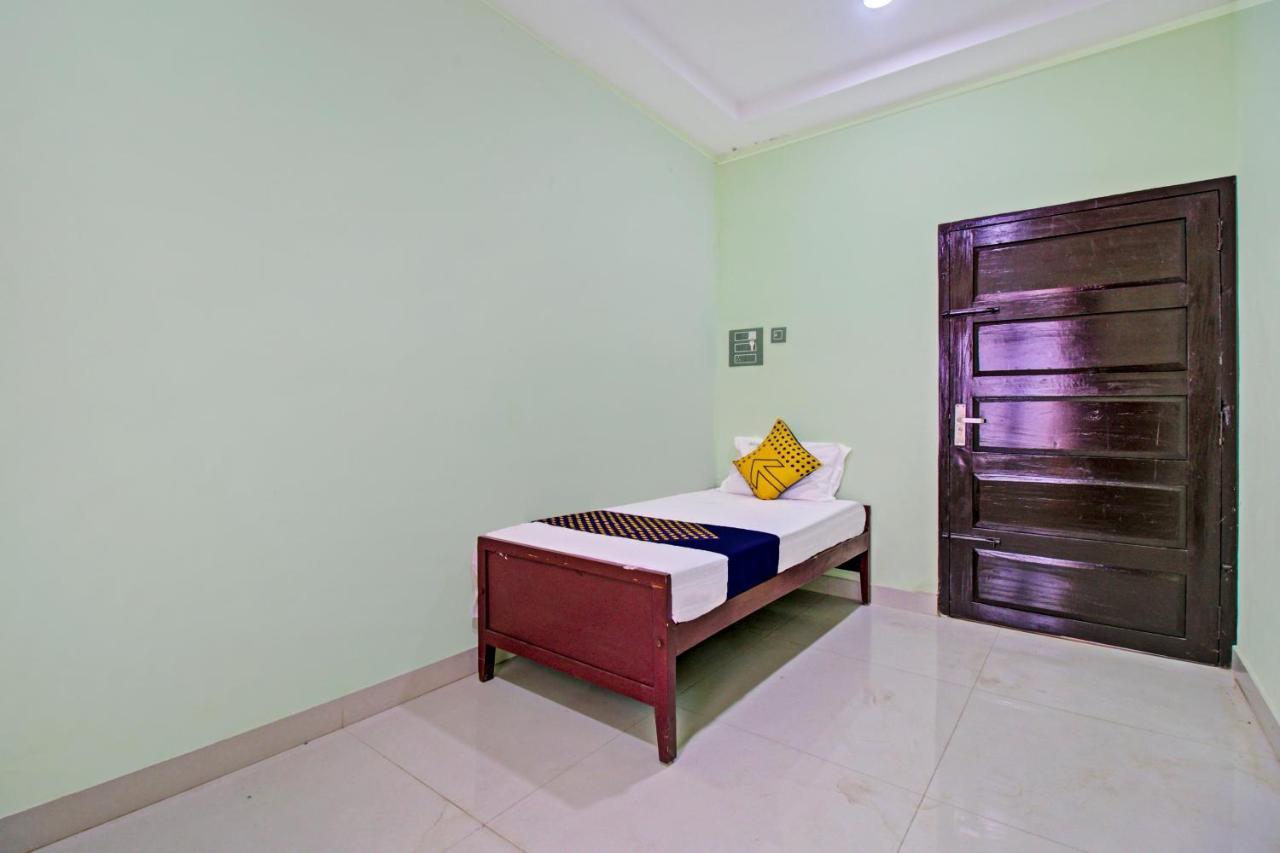 Spot On 73862 Jaya Tourist Home Varkala Exteriér fotografie